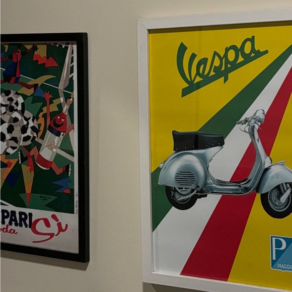 Meet your Posher, Ezri - Picture 1 of 1